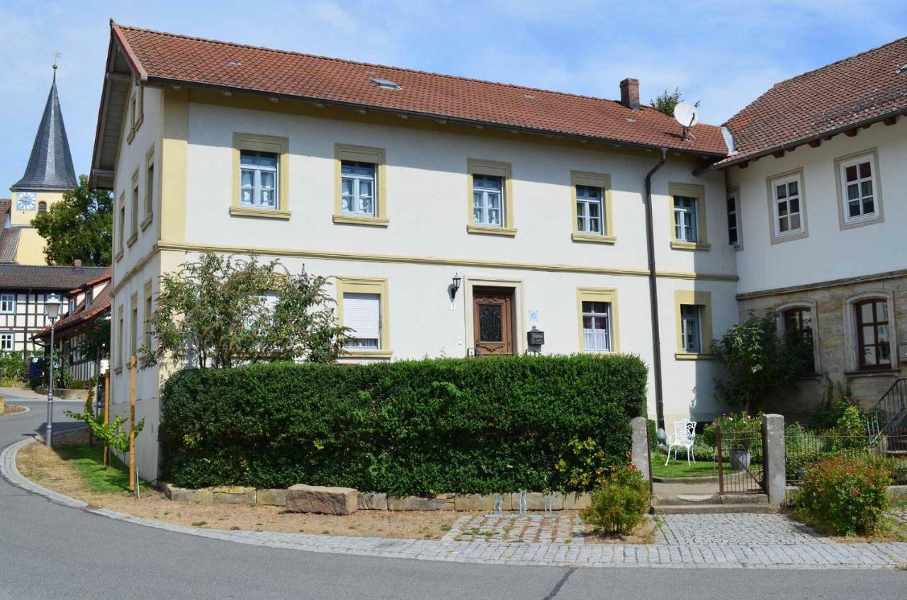 Villa Merzbach - Wohnen Wie Im Museum Mit Komfort Untermerzbach Eksteriør bilde